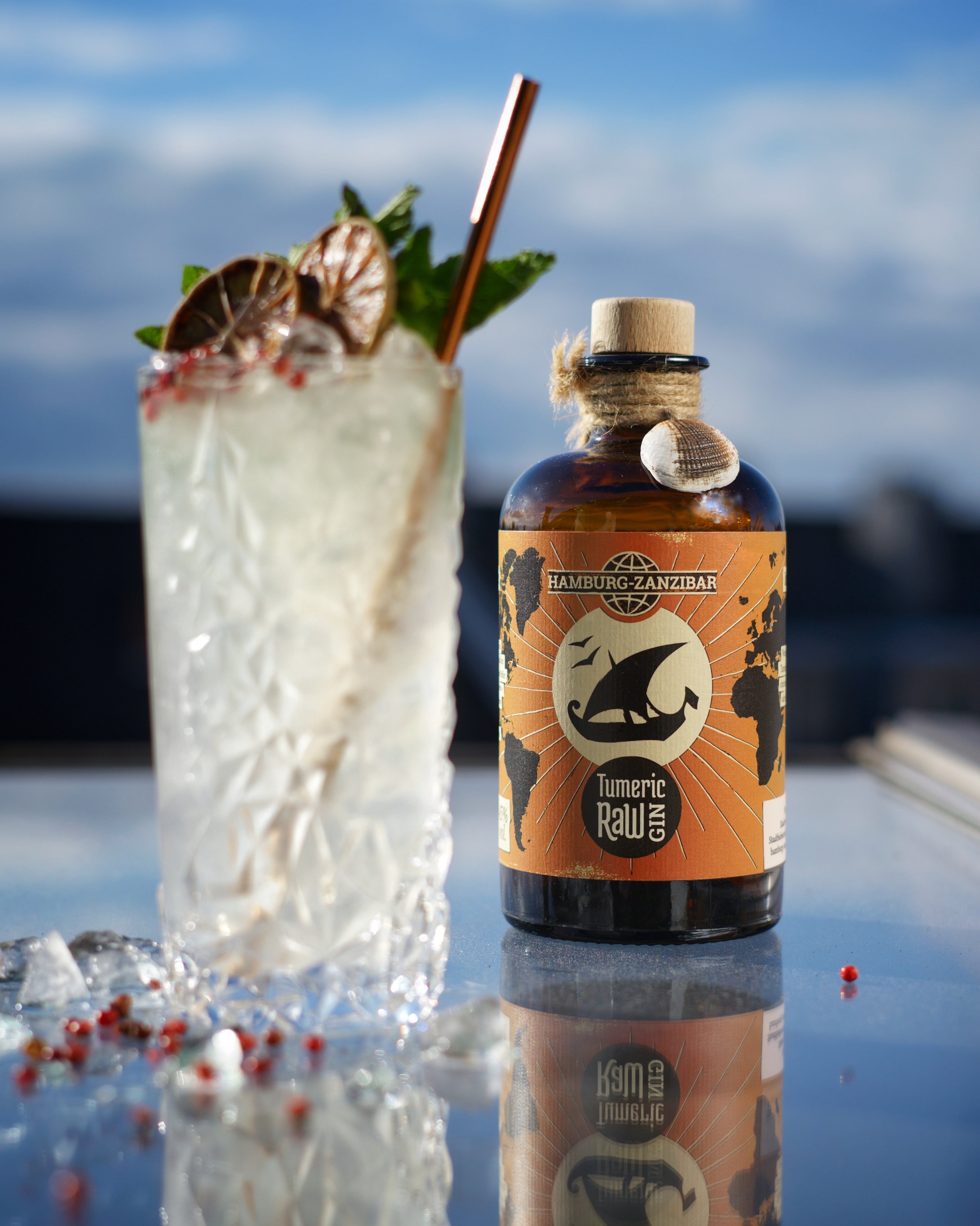 The Zanzibar Buck Cocktail Gin Rezept? Hamburg Zanzibar Gin - Der beste Gin der Welt. Sansibar Gin